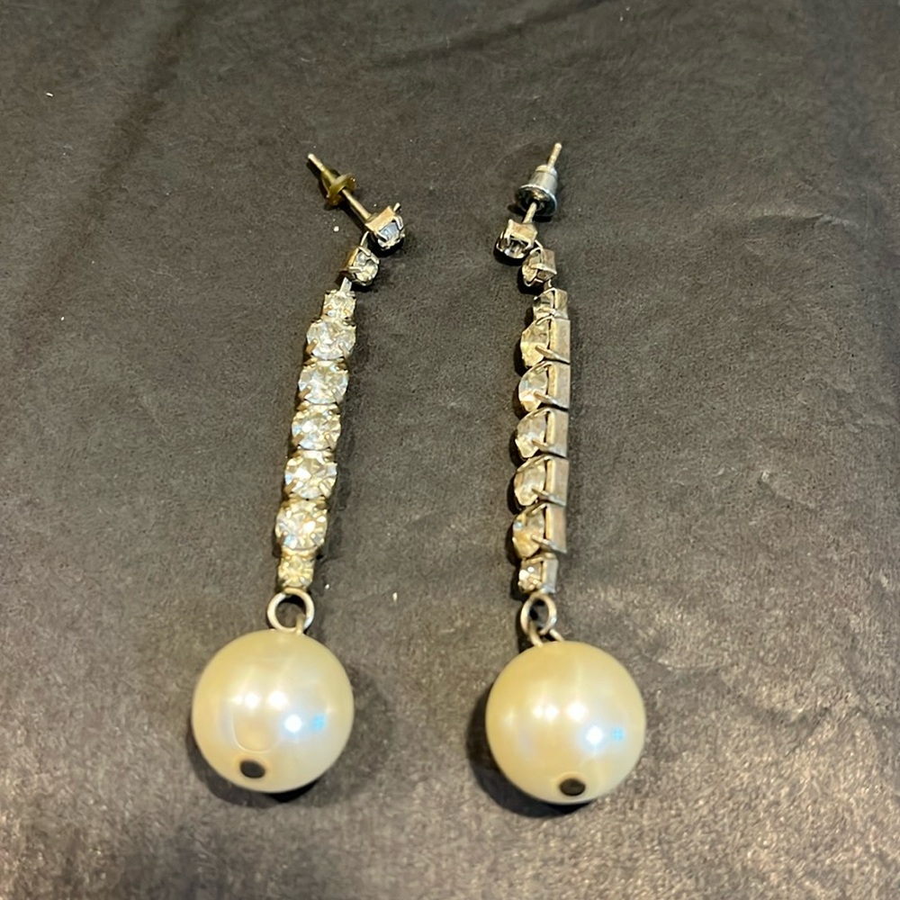 014 Vintage rhinestone and faux pearl earrings